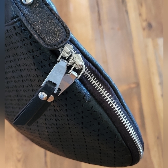 JOANEL Crossbody Bag, Faux Leather, Cutout and Zipper Detail, Black - Picture 8 of 14